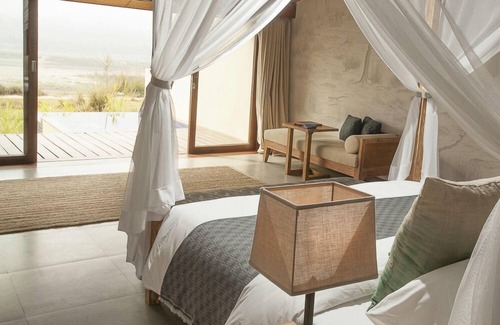 Meghauli Cabine | Meghauli Serai, A Taj Safari Lodge