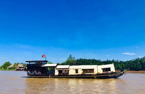 Giong Trom Location De Bateaux | Mekong Delta Overnight Sampan Cruise in Ben Tre