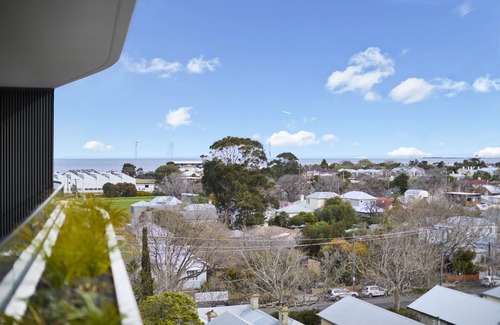 Williamstown Appartement | 1 Bedroom Apartment With Parking Close To Beach