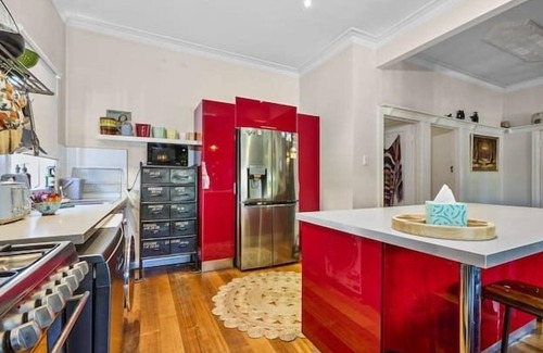 West Footscray Maison | Melbourne's Family Refuge / Footscray VIC