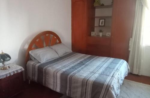 Jose Luis Bustamante y Rivero Lit Et Petit-Déjeuner | Melgar