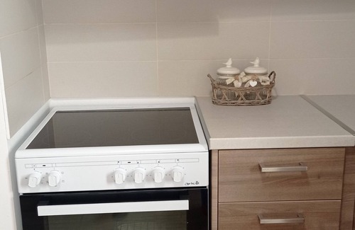 Volos City Centre Appartement | Meli City Lodge, apt in a neoclassical building in the heart of the city.