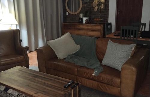 Emalahleni Appartement | Melkbos Place