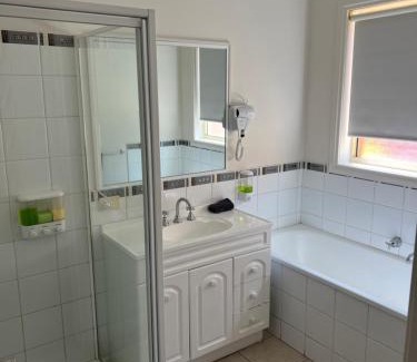 Melton Hôtel | Melton Motor Inn and Apartments