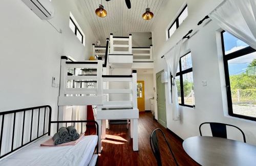 Setiu Maison | Memerang Tiny House & Pool near Merang Jetty