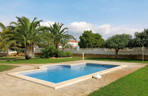 Miami Platja Maison | Memphis by Interhome