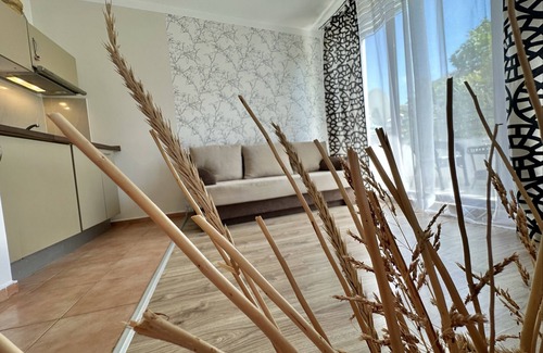 Aheloy Appartement | MENADA * Marina Cape * Comfortable studio with balcony and sea view!