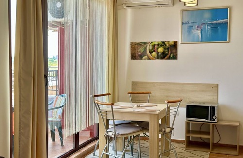 Aheloy Appartement | MENADA * MARINA Cape* Cozy studio for 4 person