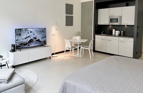 Zentrum-Suedost Appartement | »meos« Studio 1 Zentrum Gym Netflix