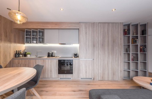 Morzine Appartement | MERANTI - Design apartment with spa and gym