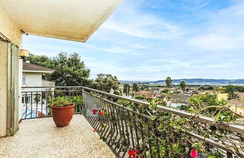 Sant Jaume dels Domenys Maison | Mercedes by Interhome