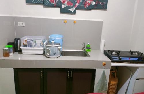 Batangas City Lit Et Petit-Déjeuner | mercedes homes bnb