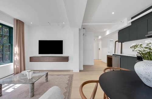 Cite Multimedia Appartement | Mercer-King Bedroom -Free parking