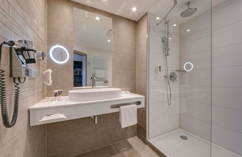 Ledeburg Hôtel | Mercure Hotel Am Entenfang Hannover