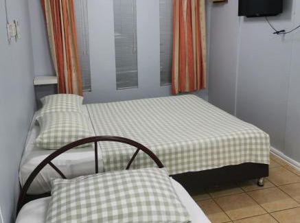 Kampung Lintang Maison | Merdeka Guest House 2