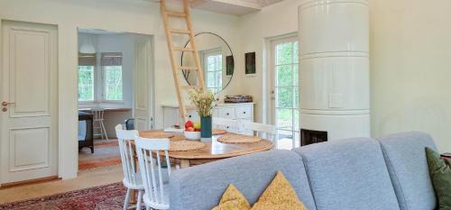 Suuresadama Maison | Meremaa Ateljee