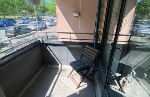 Itainen District Appartement | Meren läheisyydessä iso yksiö