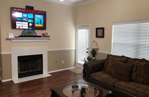 Dickinson Maison | Meridian Bay 2