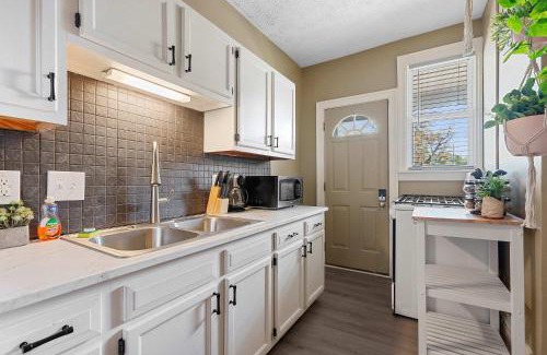Merion Village Appartement | Merion Village Residences - Escape the Hustle & Bustle