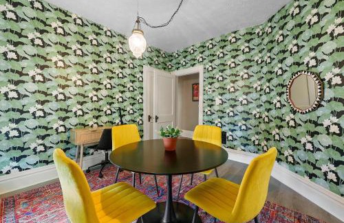 Merion Village Appartement | Merion Village Residences - Escape the Hustle & Bustle