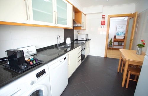 Carvoeira Appartement | Meriteluna Mountain - À 18 min de Lisbonne, avec parking gratuit, AC et Wi-Fi