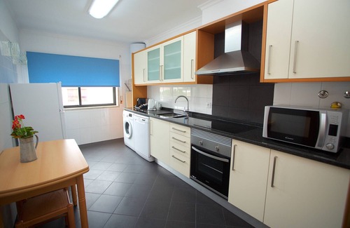 Carvoeira Appartement | Meriteluna Mountain - À 18 min de Lisbonne, avec parking gratuit, AC et Wi-Fi