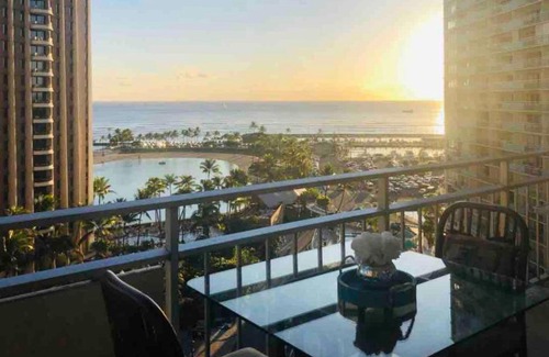 Waikiki Appartement | MERMAID'S COVE WITH BREATHTAKING OCEAN VIEWS AT ILIKAI HOTEL