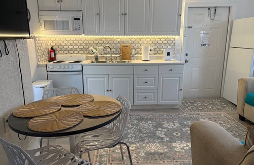 Palm Beach - West Palm Beach Maison | Mermaid's Lighthouse your Vacation Rental in West Palm Beach
