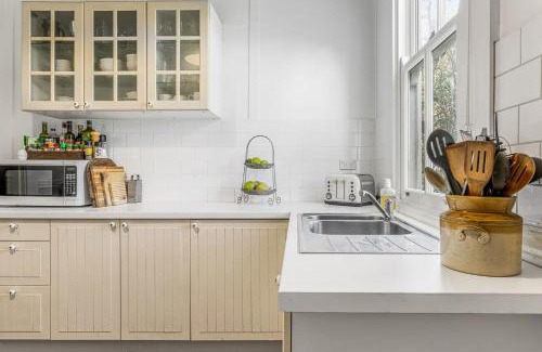 Meroo Meadow Maison | Meroo Meadow Magic Charming Cottage Retreat