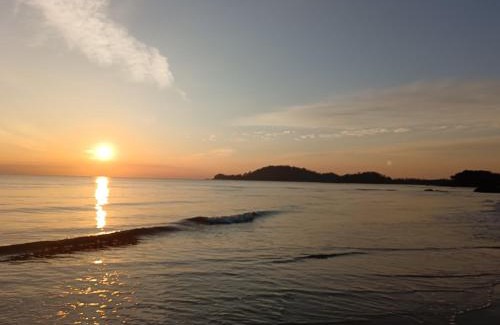 Penyabong Maison | Mersing Chalet Teluk Sisek