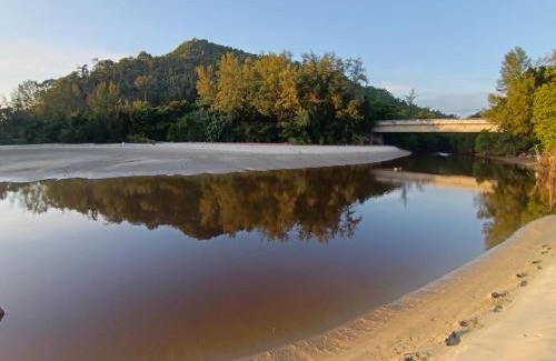 Penyabong Maison | Mersing Chalet Teluk Sisek