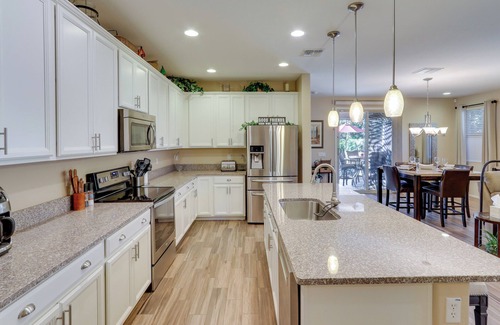Mira Mesa Maison | Mesa Oasis w/ Heated Pool, Hot Tub, & Grill!