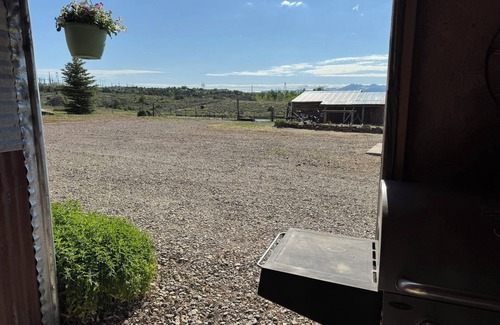 Cortez Cabine | Mesa Verde Cabin II - Sweeping Views of Mesa Verde only 10 miles out!
