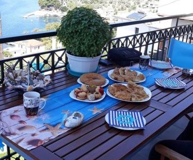 Afissos Maison | MESONISI maisonette