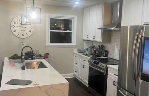 Fairlawn Maison | Message me for additional Discount |FREE Parking