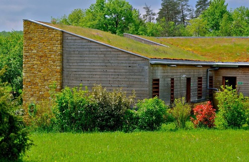 Sorges-et-Ligueux-en-Perigord Cottage | Métairie : Villa écologique classée 5* avec piscine au coeur du Périgord