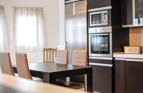 Kalambaka Villa | Meteora's Secret Garden House 2