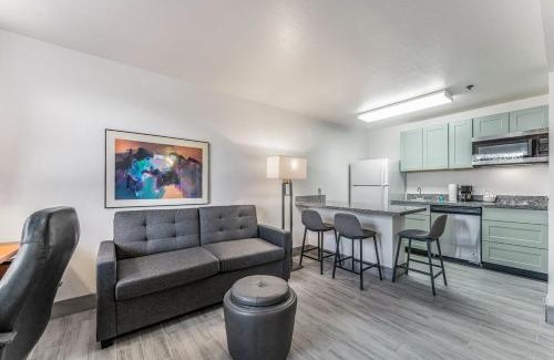 Chandler Appartement | Metro Chandler Extended Stays - Cozy 1BD Room