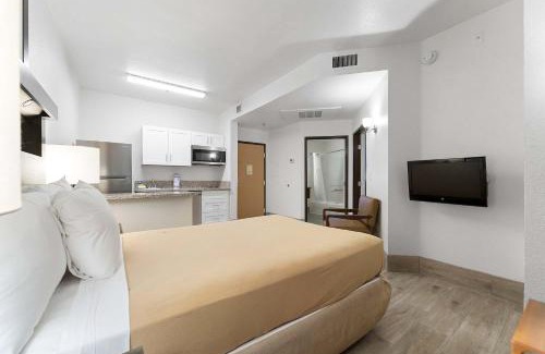 Chandler Appartement | Metro Extended Stays , Chandler - Cozy 2 Beds