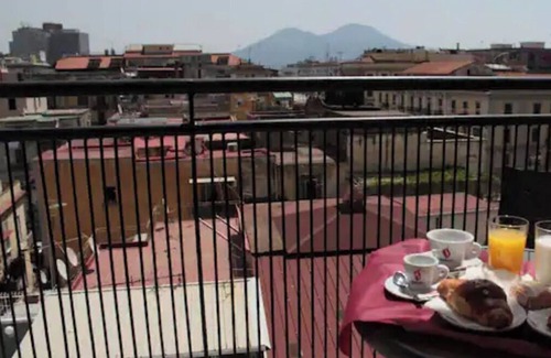Naples City Centre Maison | Metropolitana