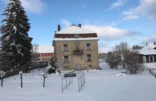 Frasne Appartement | Meublé de tourisme