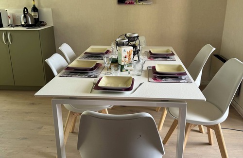 Reichshoffen Appartement | Meublé de tourisme*** dans les Vosges du Nord, jardin clôturé, aninaux acceptés