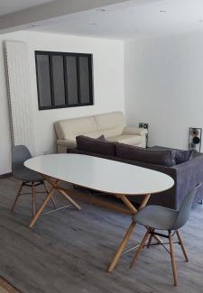 Clairvaux-les-Lacs Appartement | meublé neuf avec jardin