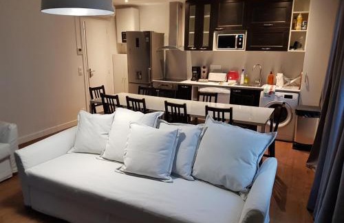 Vignerons Appartement | Meublés de Tourisme à Vincennes