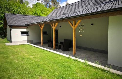 Vlkava Appartement | Mezonetový apartmán s terasou na samotě v lese