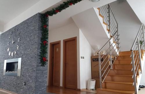 Nova Dubnica Appartement | Mezonetovy Apartmán v centre Novej Dubnice