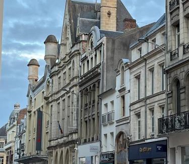 Saint-Quentin Appartement | Mezzanine Studio Hyper Centre