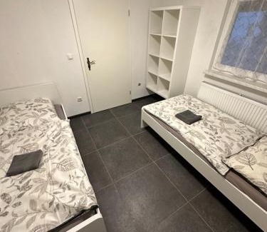 Sud Appartement | MG02- MG04Schöne Apartments am Wasserturm Rheydt