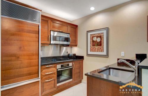 Las Vegas Maison | MGM Signature-17-801 1Br2Ba F1 Strip View Balcony