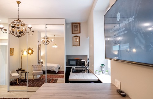 Moliere - Edgard Quinet Hôtel | MHL - Maison Hotel Lyon